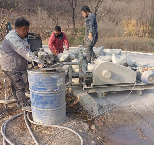 察哈尔右翼前路面下沉注浆